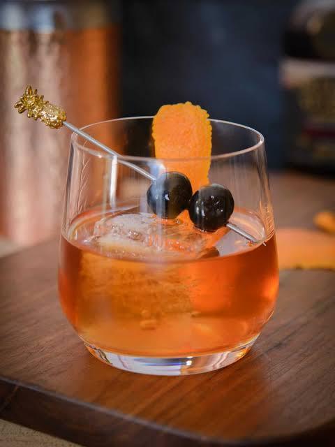 Lux old fashioned